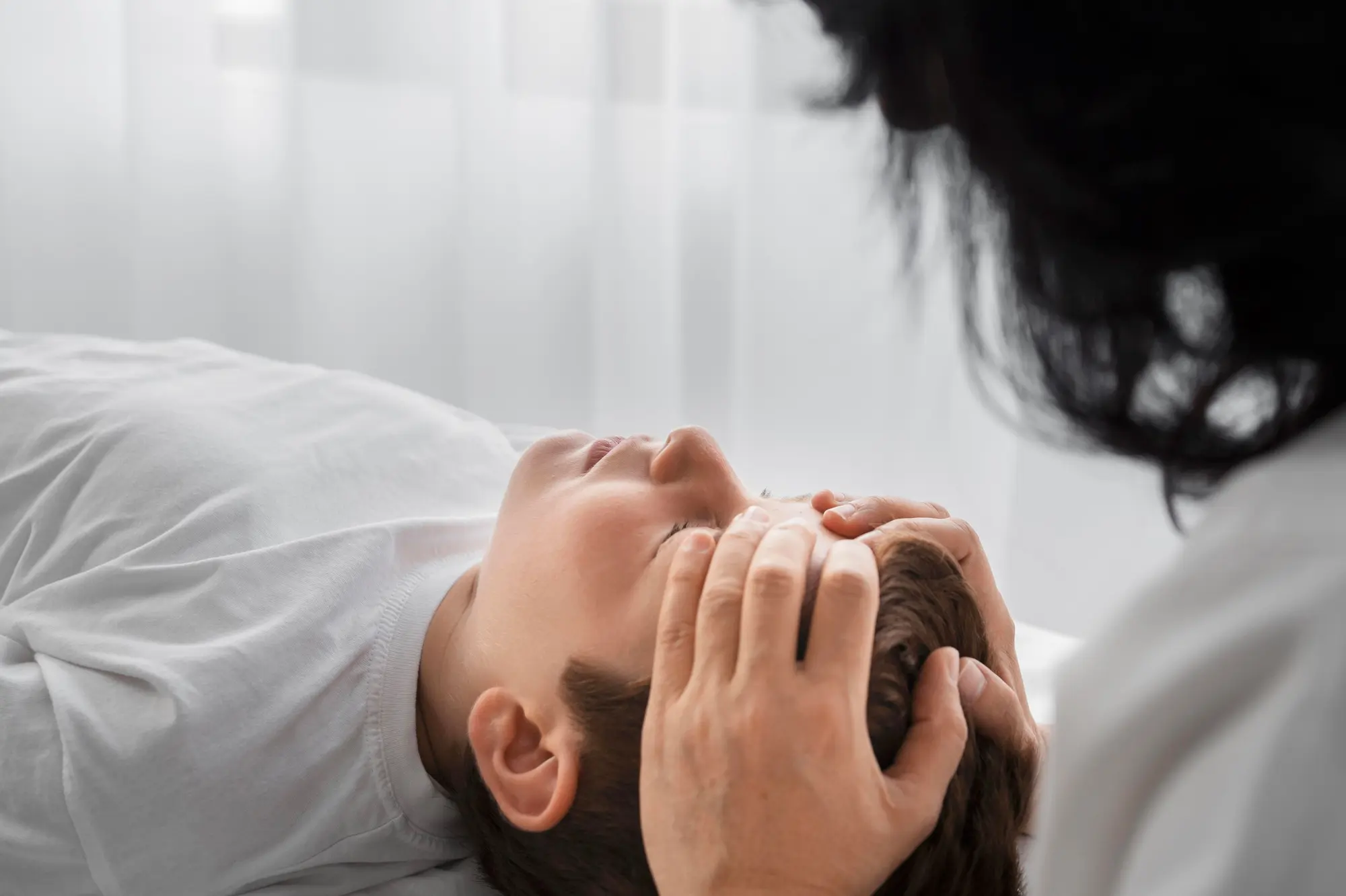 beautiful-smile-young-woman-with-healthy-white-teeth-min(1)