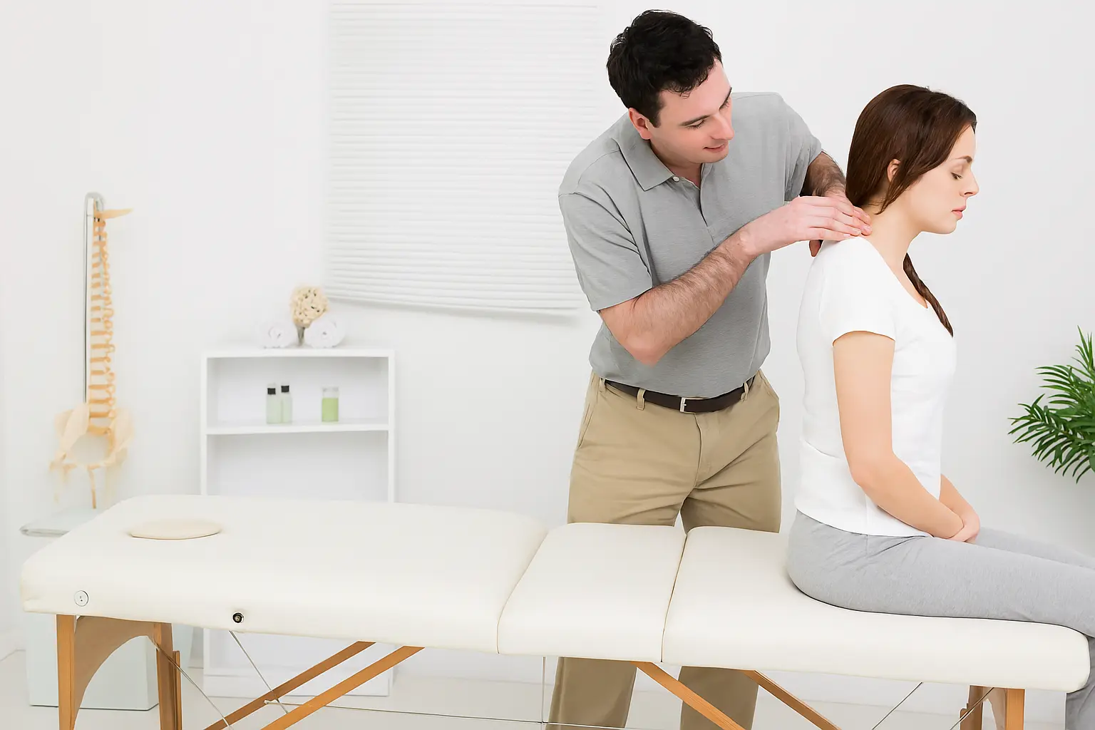 beautiful-smile-young-woman-with-healthy-white-teeth-min(1)